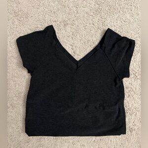 Beyond Yoga Black V-Neck Short Sleeve Tee